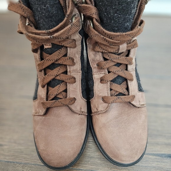 SOREL Women's Evie II NW Lace Boots size 9 - Picture 8 of 10